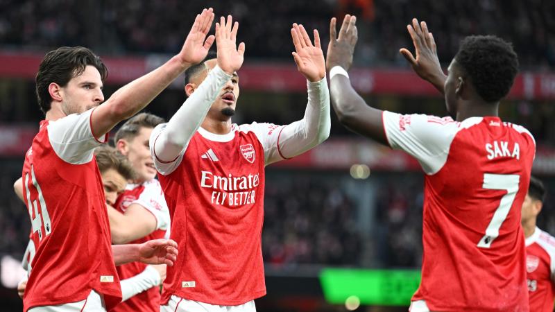 本赛季独行侠有11场比赛分差在个位数以内，排在联盟第二