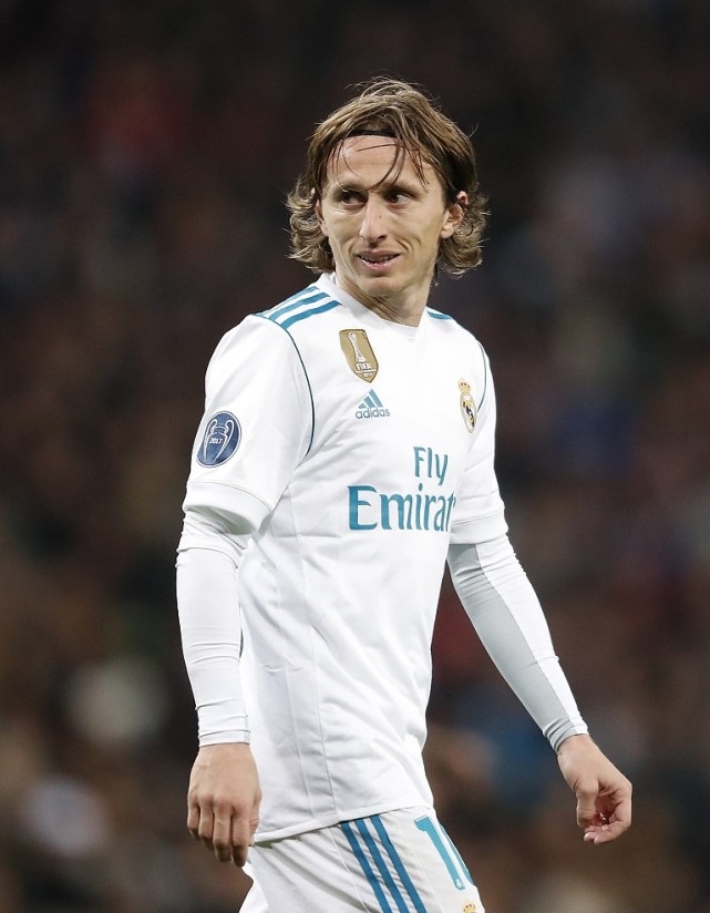 亚冠二级半场：尤里安失点，拉蒙补时建功，万隆1-0曼谷联